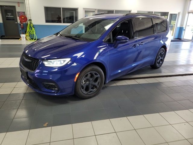 2021 Chrysler Pacifica Hybrid Limited