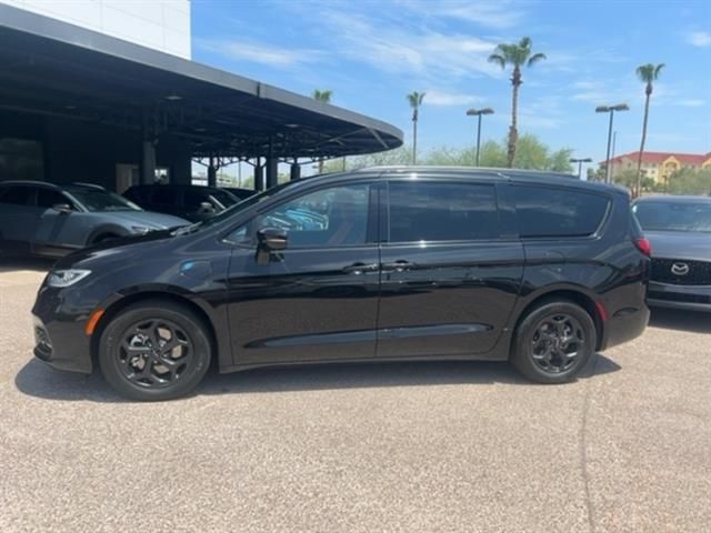 2021 Chrysler Pacifica Hybrid Limited