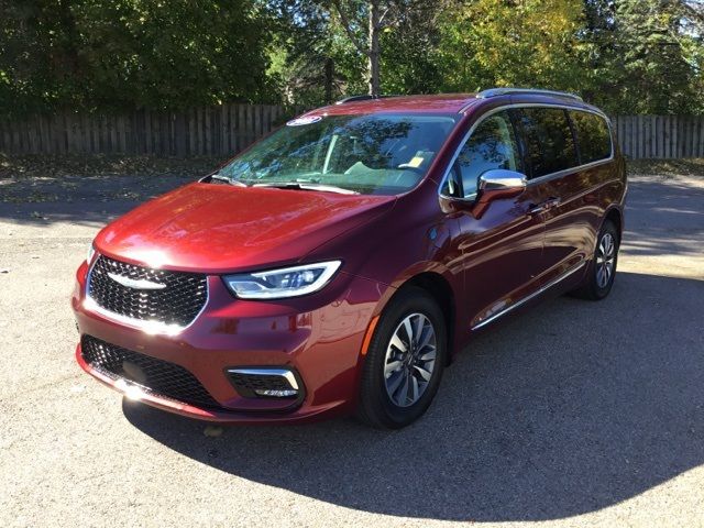 2021 Chrysler Pacifica Hybrid Limited