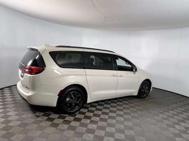 2021 Chrysler Pacifica Hybrid Limited