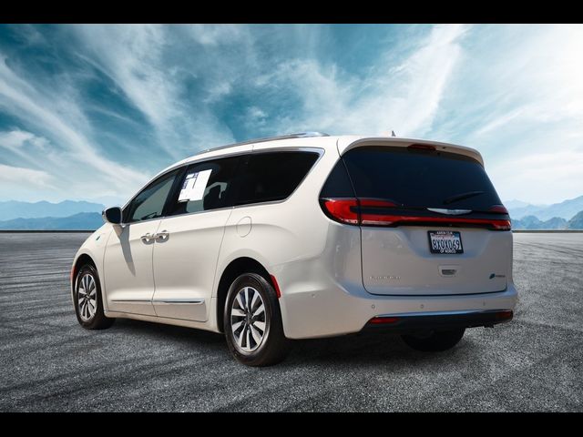 2021 Chrysler Pacifica Hybrid Limited