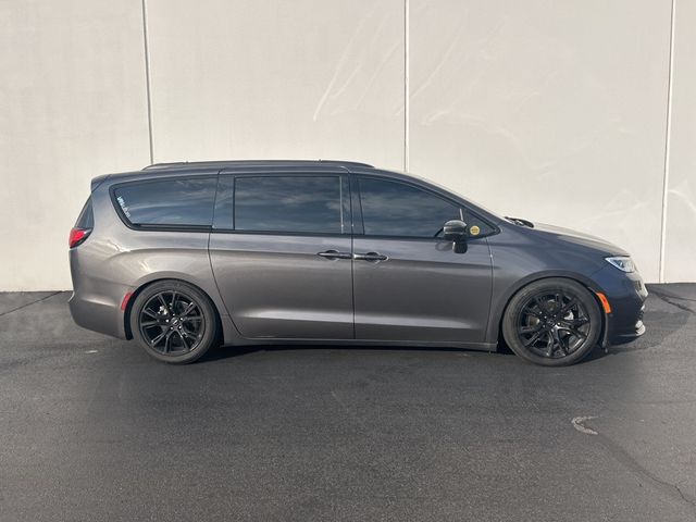 2021 Chrysler Pacifica Hybrid Limited