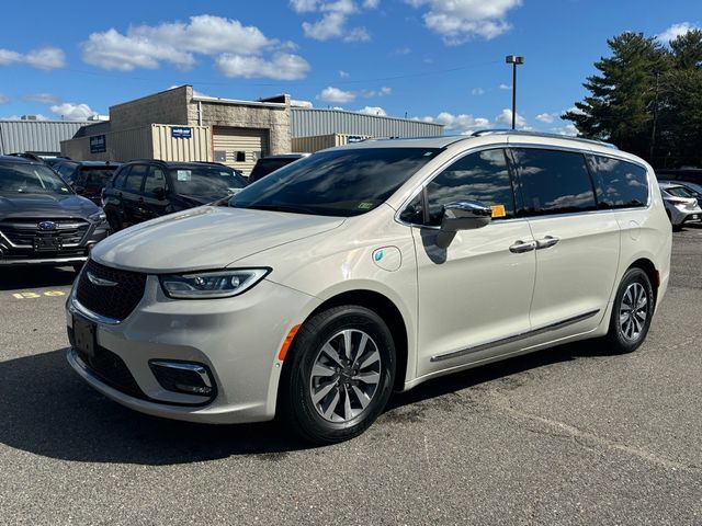 2021 Chrysler Pacifica Hybrid Limited