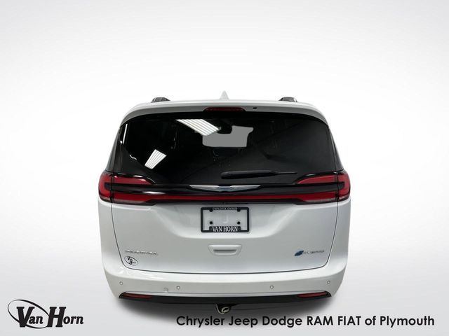 2021 Chrysler Pacifica Hybrid Pinnacle