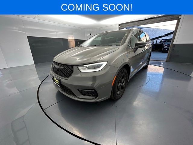 2021 Chrysler Pacifica Hybrid Touring