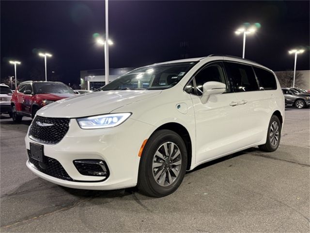 2021 Chrysler Pacifica Hybrid Touring