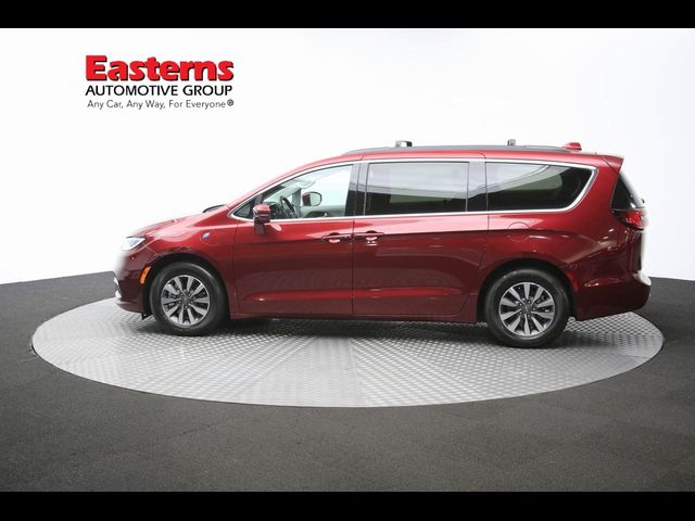 2021 Chrysler Pacifica Hybrid Touring