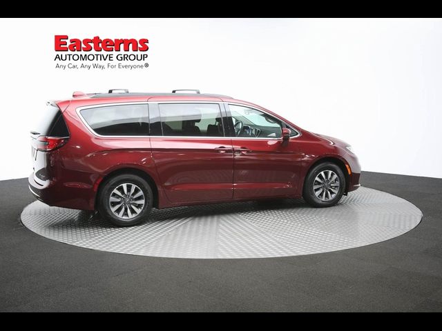 2021 Chrysler Pacifica Hybrid Touring