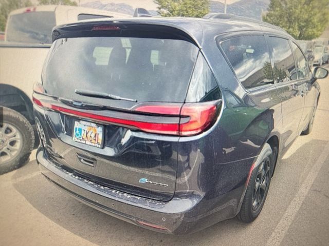 2021 Chrysler Pacifica Hybrid Touring