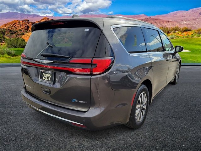 2021 Chrysler Pacifica Hybrid Touring