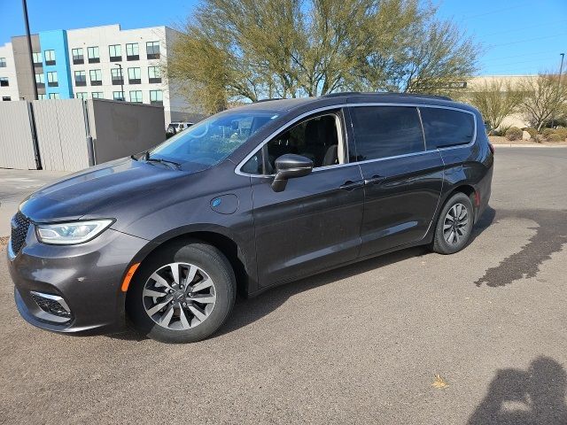 2021 Chrysler Pacifica Hybrid Touring