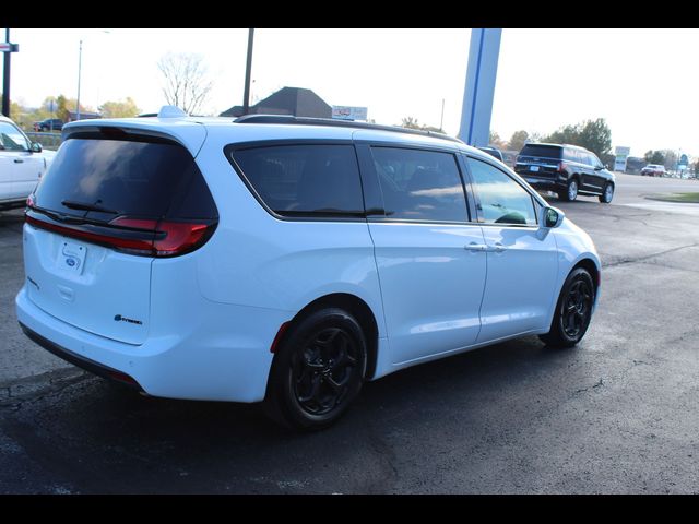 2021 Chrysler Pacifica Hybrid Touring