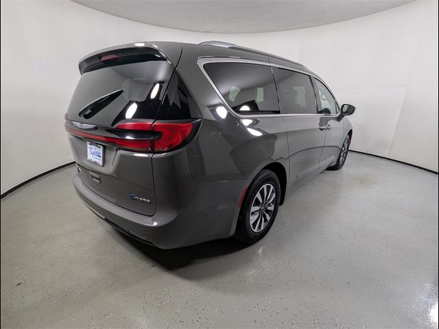2021 Chrysler Pacifica Hybrid Touring L