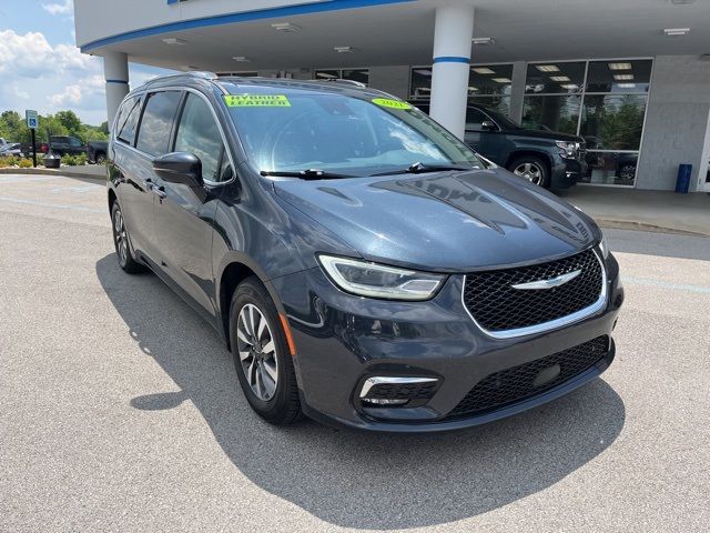 2021 Chrysler Pacifica Hybrid Touring L