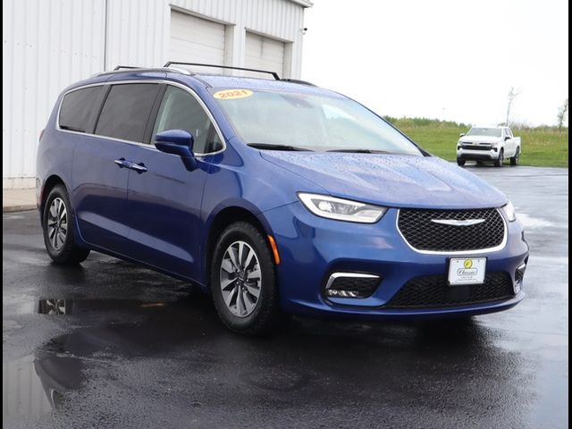 2021 Chrysler Pacifica Hybrid Touring L