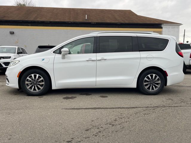 2021 Chrysler Pacifica Hybrid Touring L