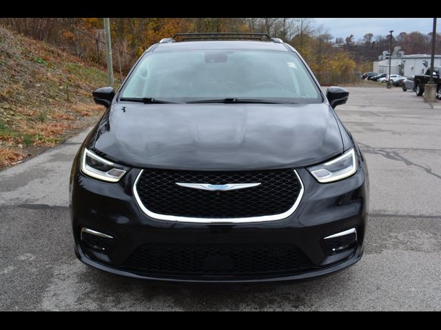 2021 Chrysler Pacifica Hybrid Touring L