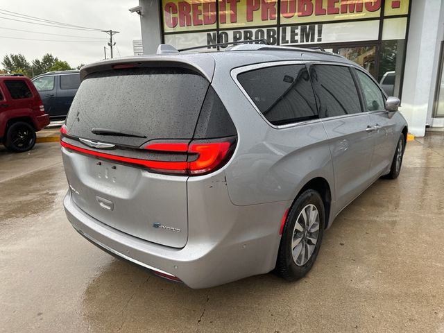 2021 Chrysler Pacifica Hybrid Touring L