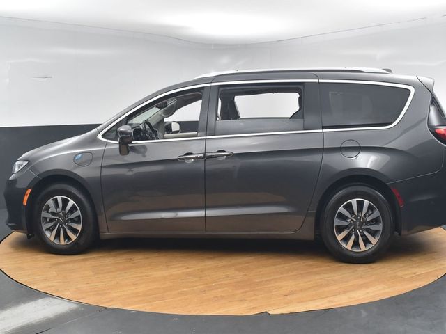 2021 Chrysler Pacifica Hybrid Touring L