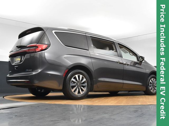 2021 Chrysler Pacifica Hybrid Touring L