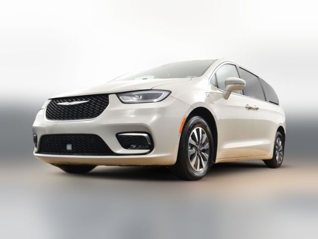 2021 Chrysler Pacifica Hybrid Touring L