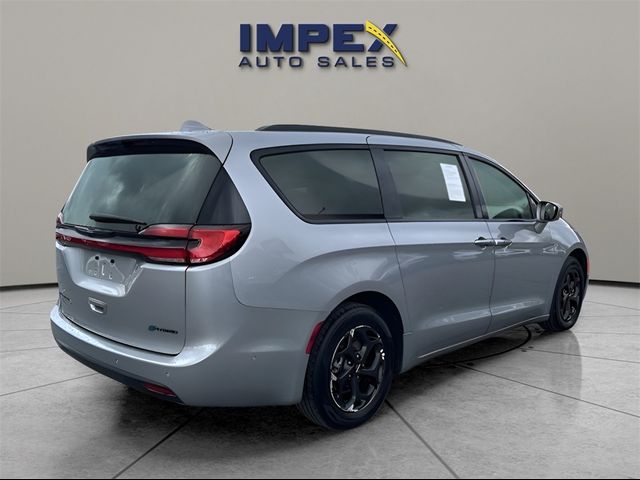 2021 Chrysler Pacifica Hybrid Touring L