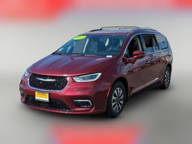 2021 Chrysler Pacifica Hybrid Touring L