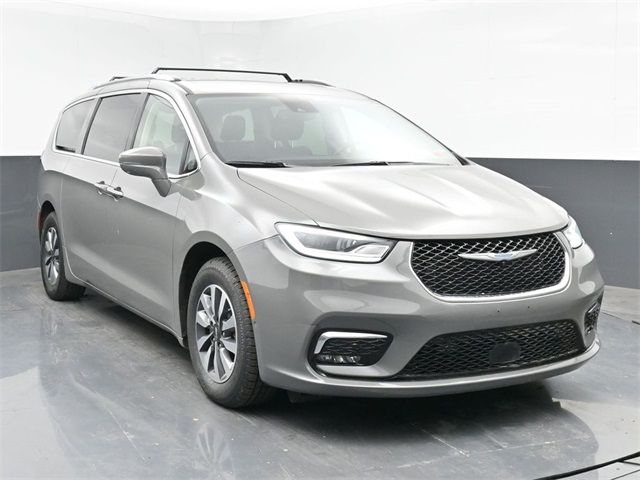 2021 Chrysler Pacifica Hybrid Touring L