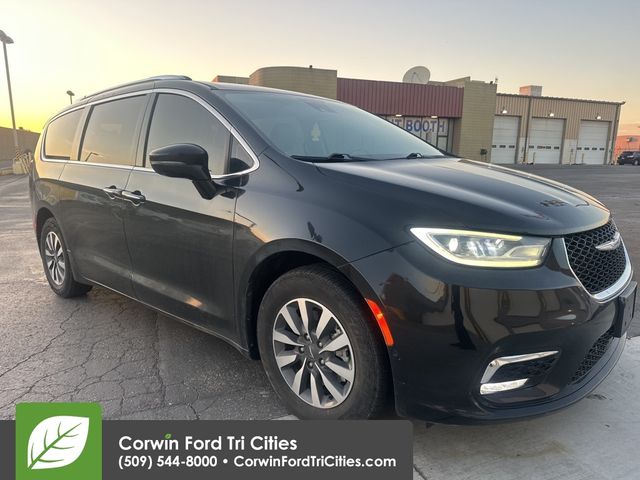 2021 Chrysler Pacifica Hybrid Touring L