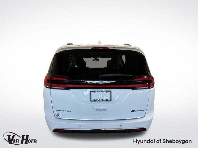 2021 Chrysler Pacifica Hybrid Touring L