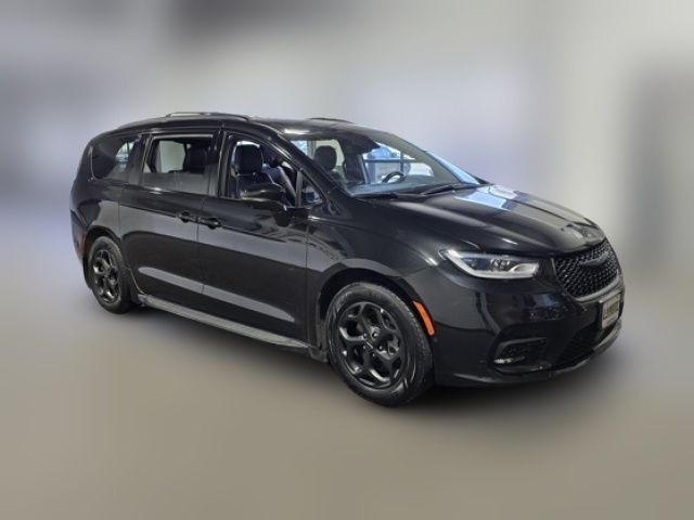 2021 Chrysler Pacifica Hybrid Touring L