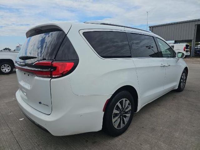 2021 Chrysler Pacifica Hybrid Touring L