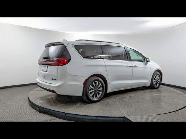 2021 Chrysler Pacifica Hybrid Touring L