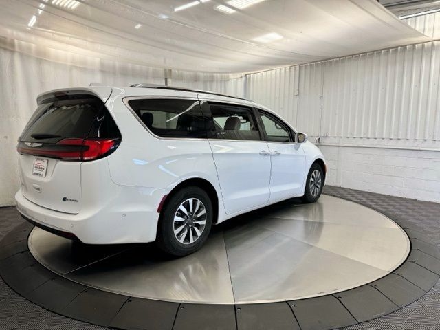 2021 Chrysler Pacifica Hybrid Touring L