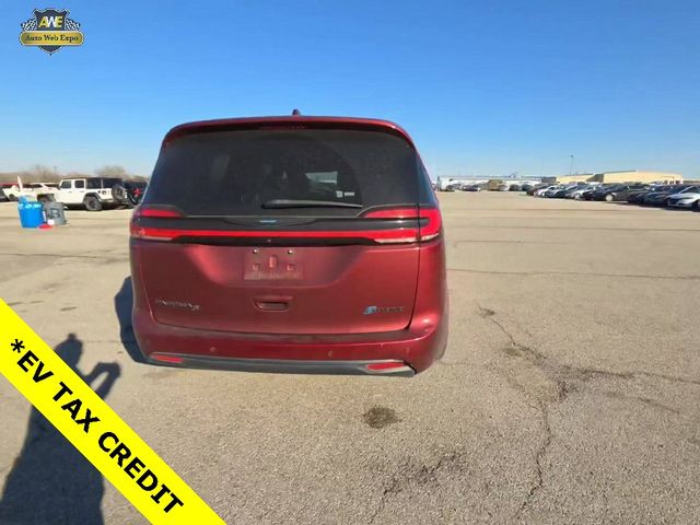 2021 Chrysler Pacifica Hybrid Touring L