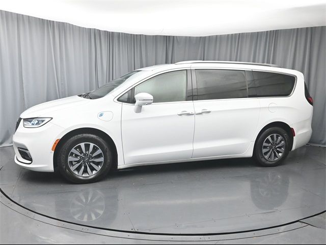 2021 Chrysler Pacifica Hybrid Touring L