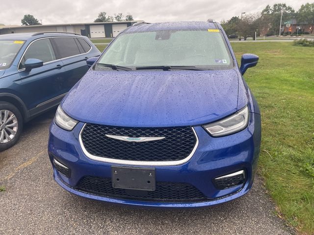 2021 Chrysler Pacifica Hybrid Touring L