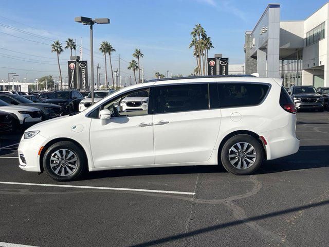 2021 Chrysler Pacifica Hybrid Touring L