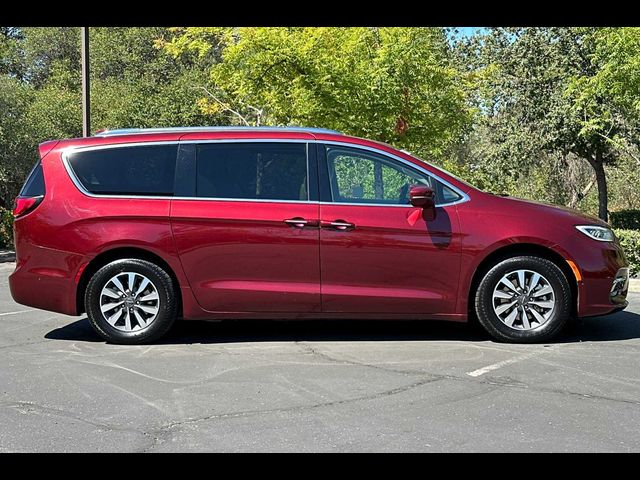 2021 Chrysler Pacifica Hybrid Touring L