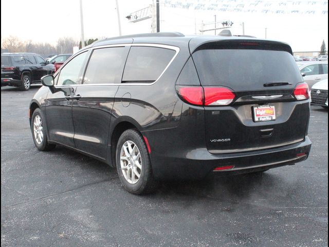 2021 Chrysler Voyager LXI