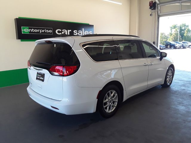 2021 Chrysler Voyager LXI