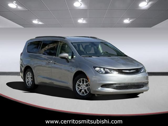 2021 Chrysler Voyager LXI