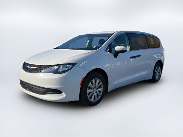 2021 Chrysler Voyager L