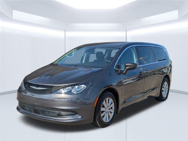 2021 Chrysler Voyager L