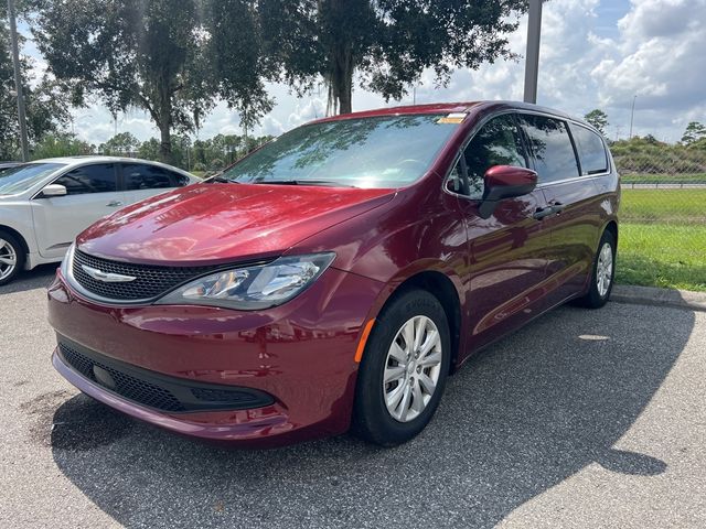 2021 Chrysler Voyager L