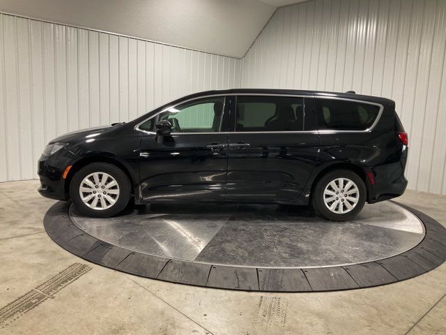 2021 Chrysler Voyager L