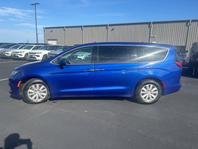 2021 Chrysler Voyager L