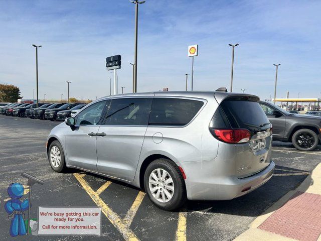 2021 Chrysler Voyager L