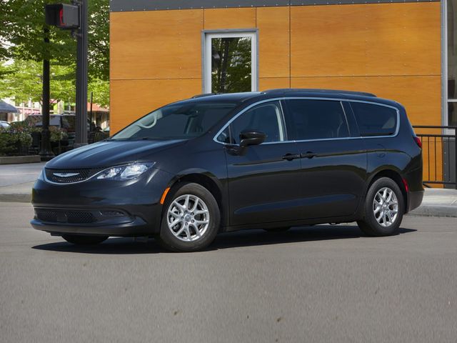 2021 Chrysler Voyager L