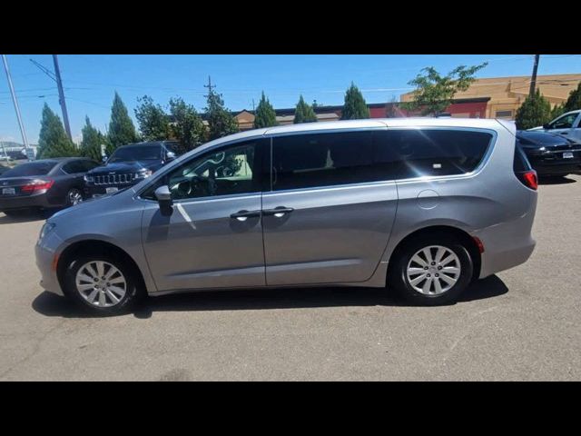 2021 Chrysler Voyager L